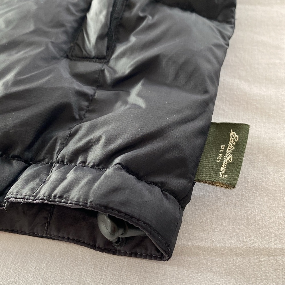 Eddie Bauer Goose Down Fill Black or Gray Reversible Quilted Puffer Vest. Warm! - Picture 4 of 14